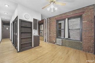 346 E 13th St Unit 8, New York, NY 10003