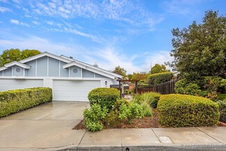 8577 Dortha Ct, Santee, CA 92071
