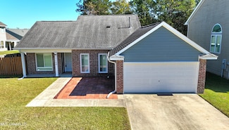 11159 River Bend Dr, Gulfport, MS 39503