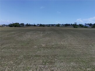 1622 NW 1st Terrace, Cape Coral, FL 33993