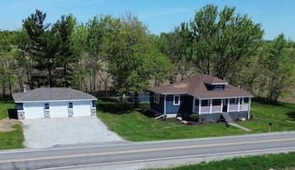 1528 W 153rd Ave, Crown Point, IN 46307