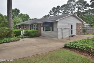 3610 Lambert Ln, Rocky Mount, NC 27804