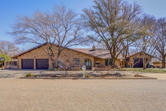 1606 Avenue J, Abernathy, TX 79311