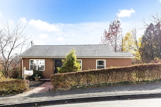 61 Butler St, Worcester, MA 01607