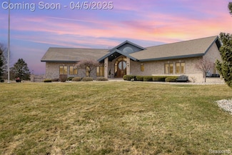 2091 N Thomas Rd, Saginaw, MI 48609