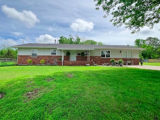 616 P St NW, Miami, OK 74354