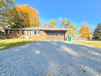 158 E County Road 340 S, Connersville, IN 47331