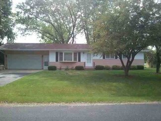 1901 April Ln, Stevens Point, WI 54481