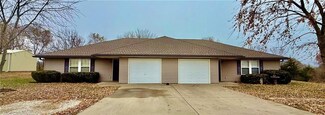11855 Wood Oak Ave, Richmond, MO 64085