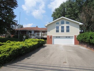880 Marion Rd, Indiana, PA 15701
