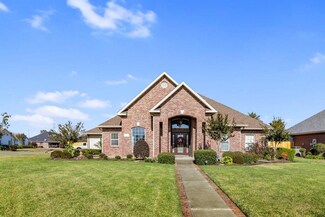 1790 Justin Ln, Lake Charles, LA 70605