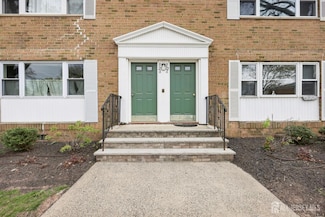 172 Evergreen Rd Unit 22A, Edison, NJ 08837