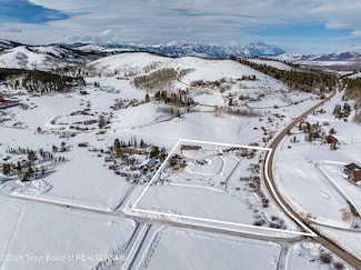 7955 S Fall Creek Rd, Wilson, WY 83014