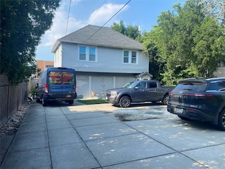 122 Combs Ave, Woodmere, NY 11598