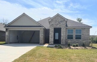 3704 Red Tailed Hawk Dr, Lake Charles, LA 70615