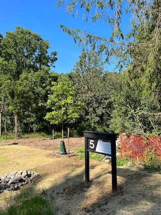 6822 Morrison Hills Ct, Dexter, MI 48130