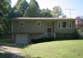6443 Bledsoe Ln, Loogootee, IN 47553
