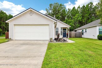 2001 Hunters Trace Cir, Middleburg, FL 32068