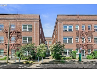 1509 NE 10th Ave Unit 105, Portland, OR 97232