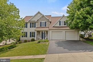 657 Golden Eagle Way, Lancaster, PA 17601
