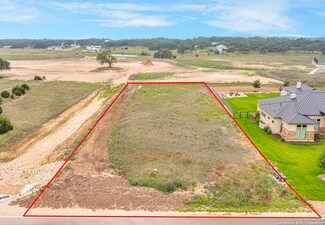 34721 Carries Creek Dr, Bulverde, TX 78163