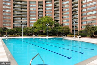 1805 Crystal Dr Unit 1110S, Arlington, VA 22202