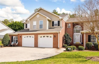 7650 Riverview Knoll Ct, Clemmons, NC 27012