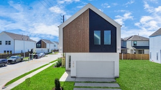 4015 Boho Ln, Houston, TX 77045