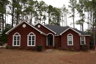 109 Crichton Ct, Dothan, AL 36305
