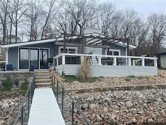 285 Liahona Cir, Sunrise Beach, MO 65079