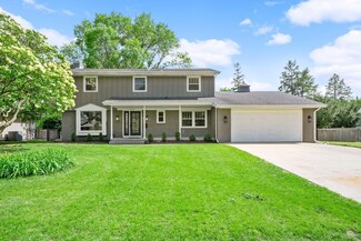 4305 Dunberry Ln, Edina, MN 55435