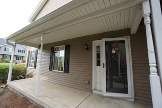455 Village Creek Dr Unit 22C, Lake In the Hills, IL 60156