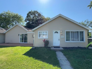 1020 Lincoln St, Hobart, IN 46342