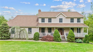 290 Amity Rd, Bethany, CT 06524
