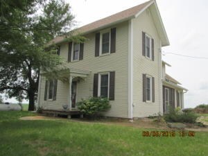 1765 Old Muscatine Rd, Tipton, IA 52772