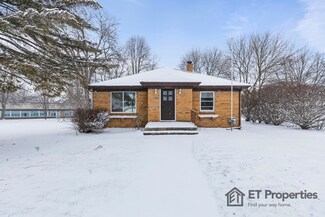 849 Spencer St NE, Grand Rapids, MI 49505