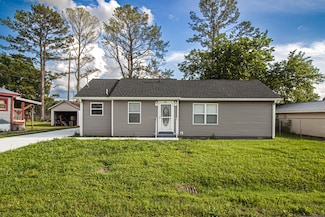 121 Popular St N, Cowan, TN 37318