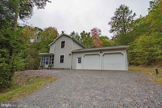 245 Henning Rd, Blakeslee, PA 18610