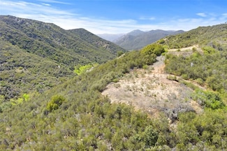 2 La Cresta Highlands Cir, Murrieta, CA 92562