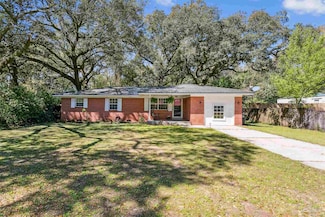 5989 Pursley Ave, Pensacola, FL 32526