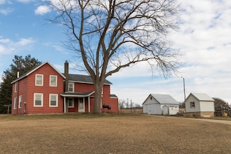 1260 Old Wagon Rd, Oregon, IL 61061