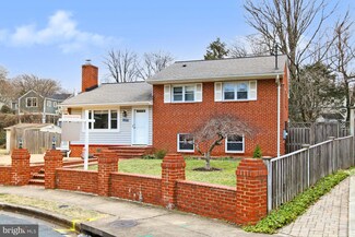 1409 N Lancaster St, Arlington, VA 22205