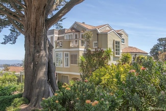 175 Twin Peaks Blvd, San Francisco, CA 94114