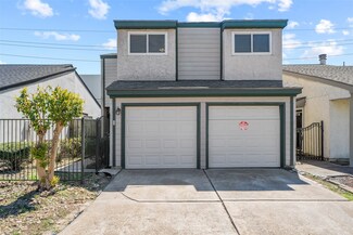10265 Colony Ct, Houston, TX 77041
