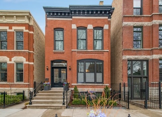 2031 N Kenmore Ave, Chicago, IL 60614
