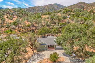 3409 Wolf Creek Rd, Clearlake Oaks, CA 95423