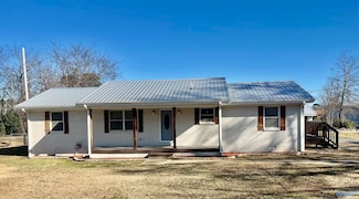 212 Nelson St NW, Hartselle, AL 35640