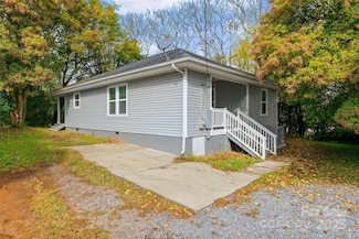 1257 Springdale Rd, Lancaster, SC 29720