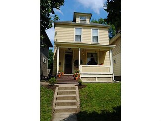 2402 Summit St, Columbus, OH 43202
