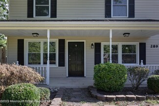 289 Central Blvd, Bayville, NJ 08721